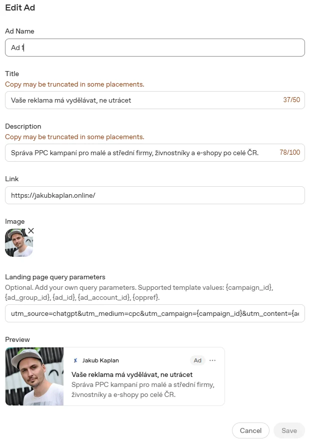 Editor reklamy v ChatGPT Ads s limitem 50 znaků pro nadpis a 100 znaků pro popis a s náhledem sponzorované karty